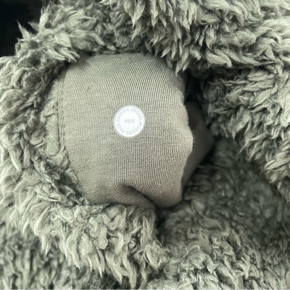 Lululemon Warm Restore Sherpa Pullover Fleece Army Green Size XS/Small - Picture 7 of 9